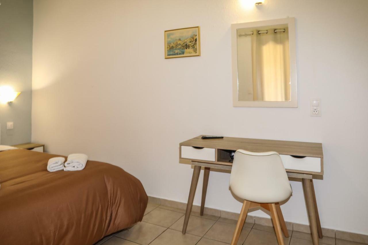 Sunset Studios & Apartments Koukounaries Eksteriør billede